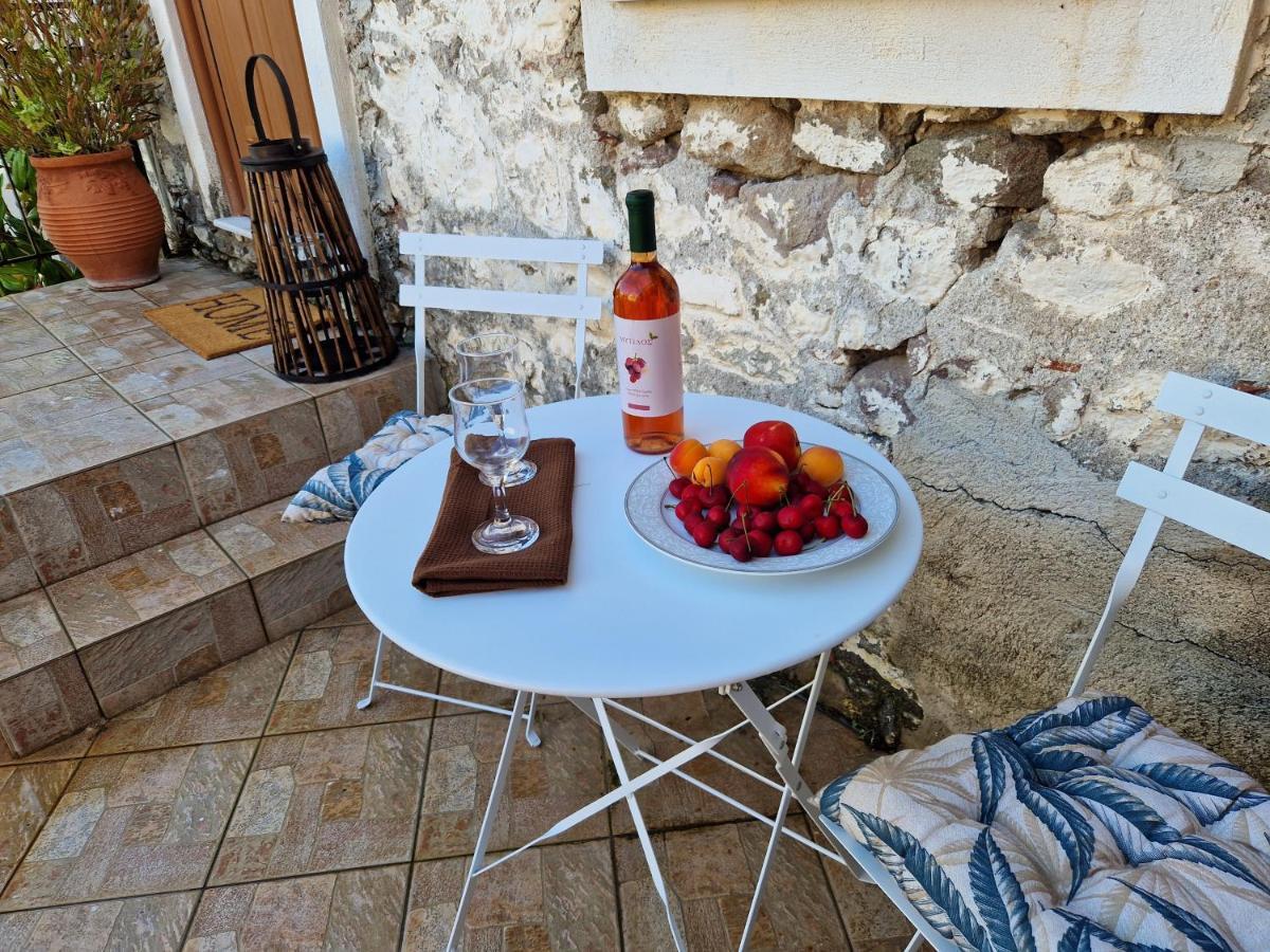 Afroditi's 1 Ferienhaus Eresos (Lesbos)