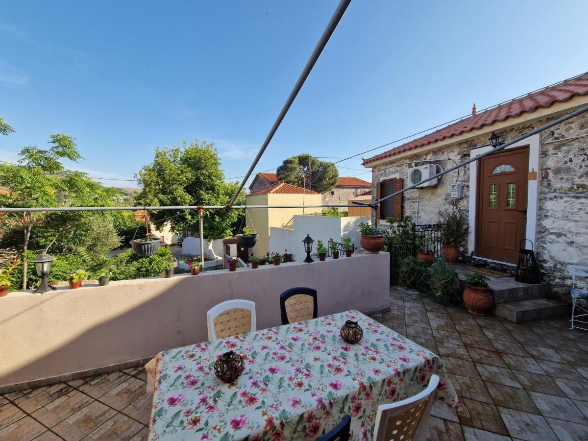 Ferienhaus Afroditi's 1
