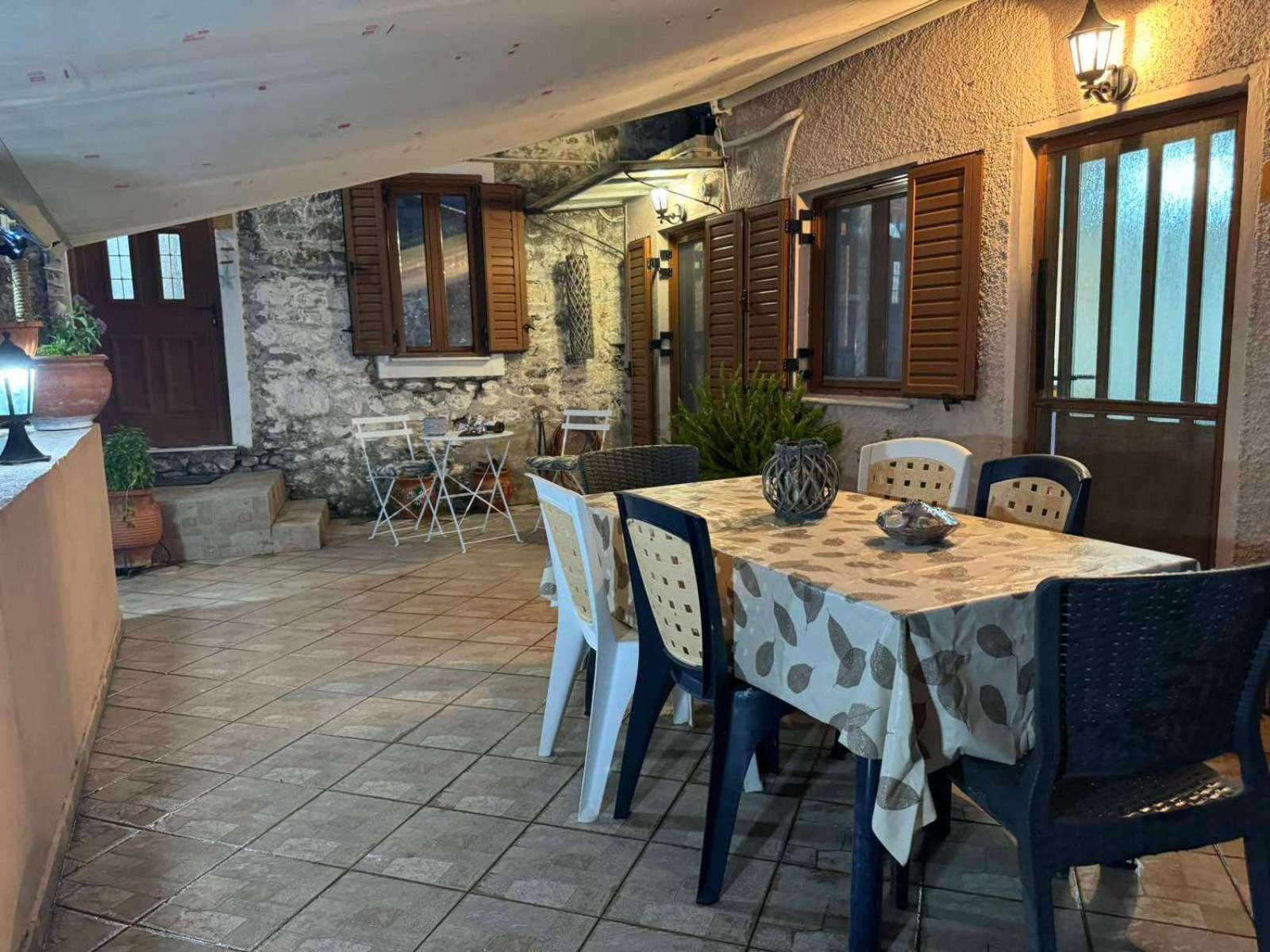 Afroditi's 1 Ferienhaus *